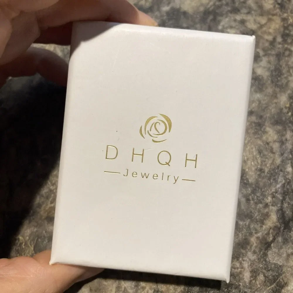 DHQH Jewelry 